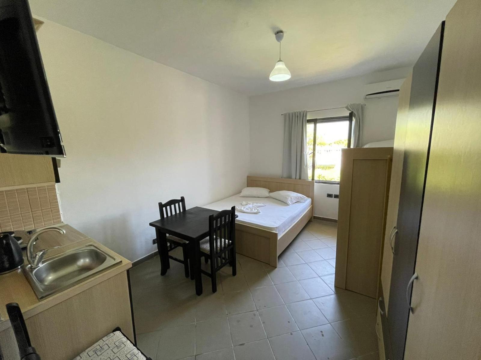 Karaburun Sunset Beach Apartment Orikum Bilik gambar