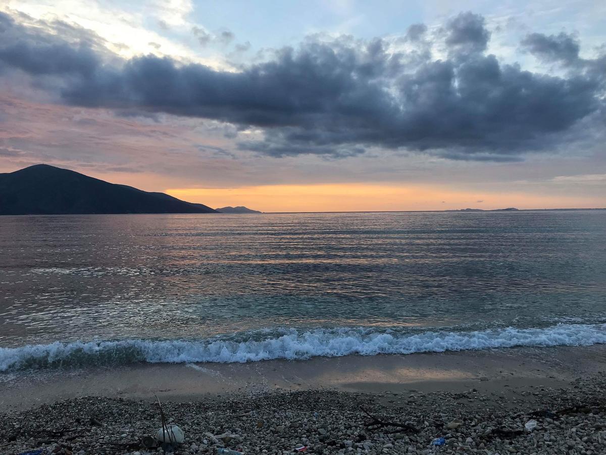 Karaburun Sunset Beach Orikum Luaran gambar